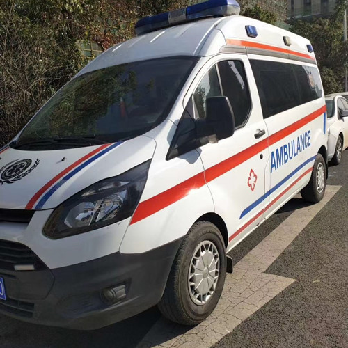 大名品质救护车出租,为您的健康出行负责