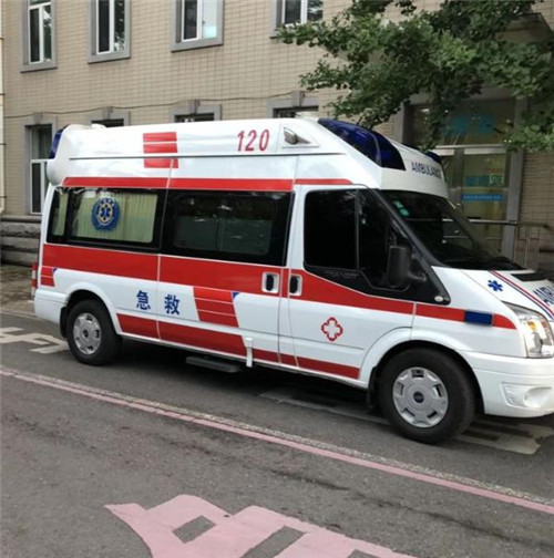 大名选择我们的救护车出租,开启安心转院之旅